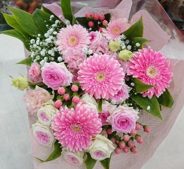20231016_oiwai_bouquet-pink-flowerhouseaika