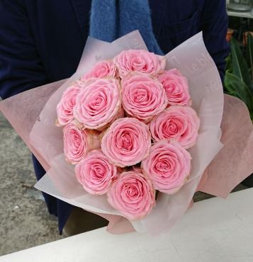 いい夫婦の日♪2019　ダーズンローズ花束♪｜「愛花」　（愛媛県松山市の花キューピット加盟店 花屋）のブログ