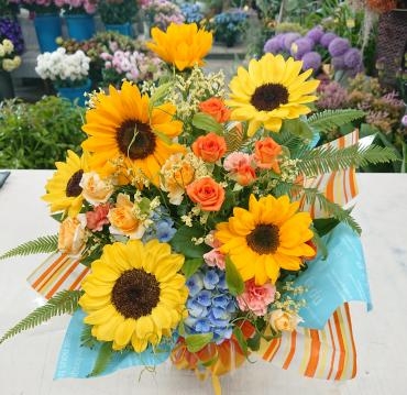 20220610_mothersday-okuretegomenne-arrangement-flowerhouseaika