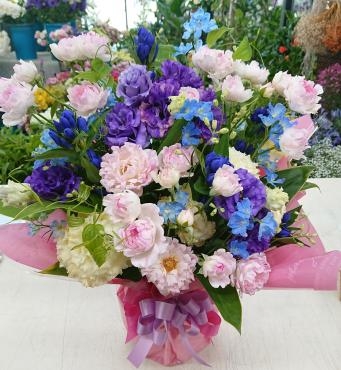 20220717_birthday-oiwai_arrangement-flowerhouseaika