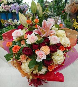 20220727_birthday-oiwai_arrangement-flowerhouseaika2