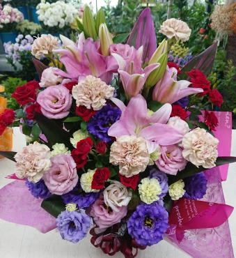 20220730_birthday-oiwai_arrangement-flowerhouseaika
