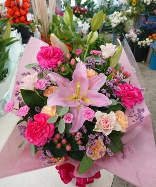 20220731_birthday-oiwai_arrangement-flowerhouseaika