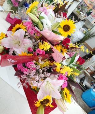 20220828_victory-bouquet_oiwai-flowerhouseaika