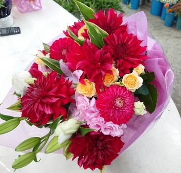 20221018_birthday_bouquet-dahlia-flowerhouseaika1