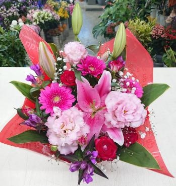 20221111_present-arrangement-flowerhouseaika