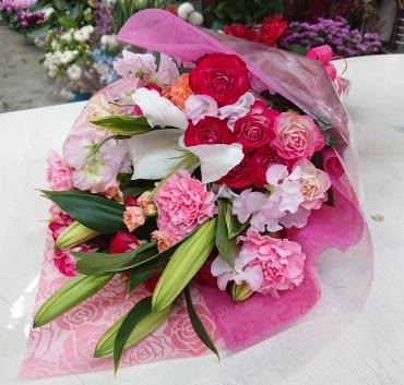 20230123_shinchiku-oiwai_bouquet-flowerhouseaika