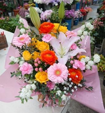 退職祝い アレンジメント♪｜「愛花」　（愛媛県松山市の花キューピット加盟店 花屋）のブログ