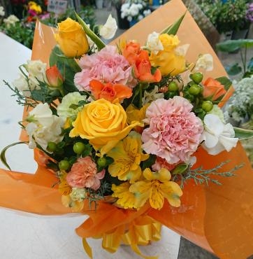 20230215_taishoku-oiwai_arrangement-flowerhouseaika