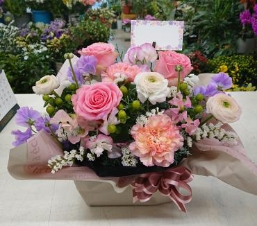 ご結婚祝い アレンジメント♪｜「愛花」　（愛媛県松山市の花キューピット加盟店 花屋）のブログ