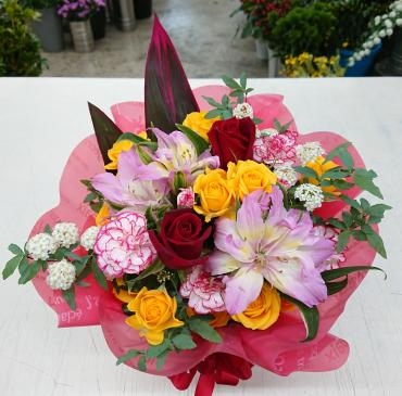 20230223_birthday-oiwai_arrangement-flowerhouseaika