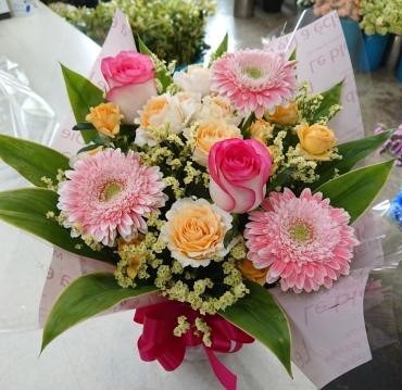 20230616_birthday-oiwai_arrangement-flowerhouseaika