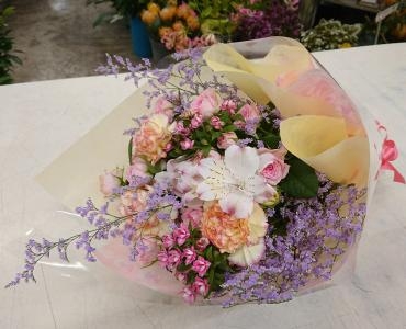 退職祝い 花束♪｜「愛花」　（愛媛県松山市の花キューピット加盟店 花屋）のブログ