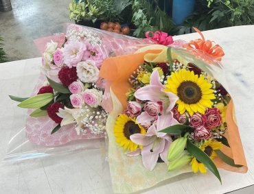 25周年記念 贈呈用 花束♪｜「愛花」　（愛媛県松山市の花キューピット加盟店 花屋）のブログ
