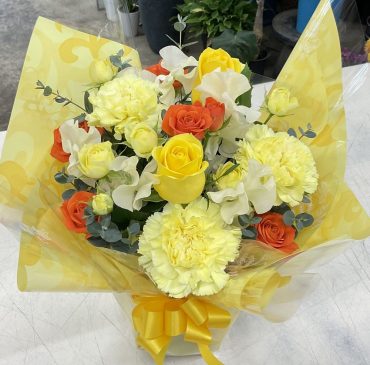 お誕生日祝い アレンジメント♪｜「愛花」　（愛媛県松山市の花キューピット加盟店 花屋）のブログ